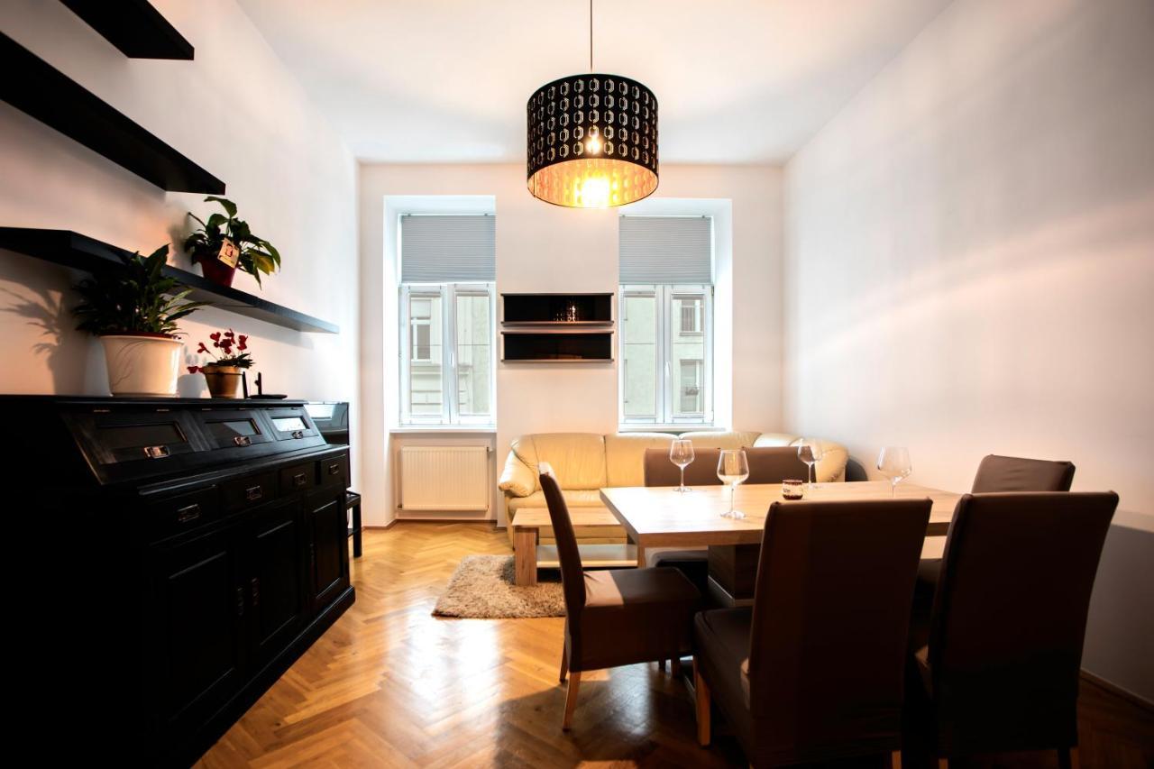 3-Bedroom Apartment In Central Wien Exterior foto