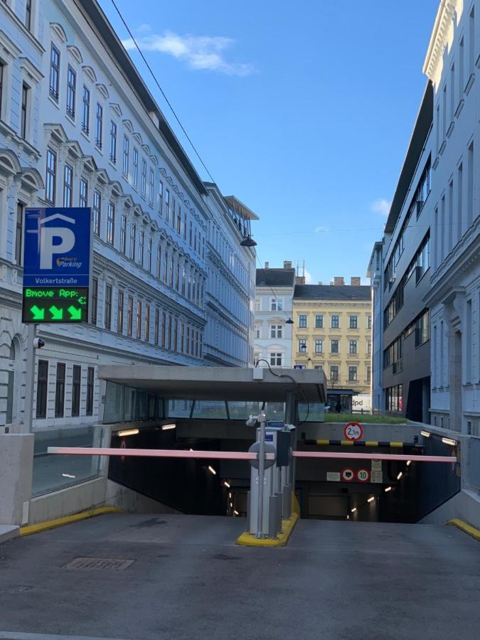 3-Bedroom Apartment In Central Wien Exterior foto